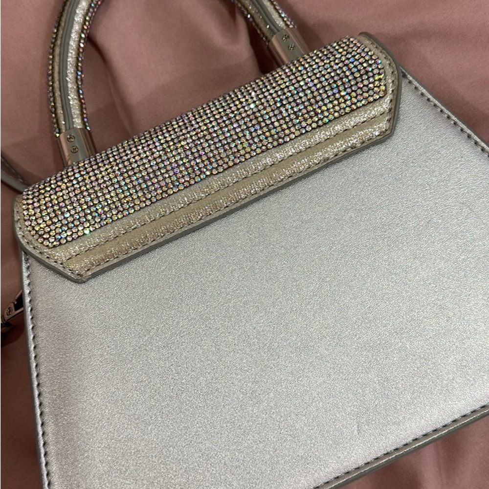 Elegant Silver Rhinestone Handbag - Picture 2 of 2